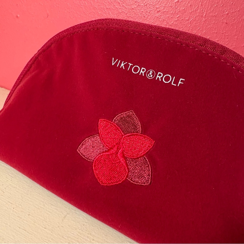 NEW Viktor & Rolf Red Flowerbomb Flower Floral Embroidery * Cosmetic Makeup Bag